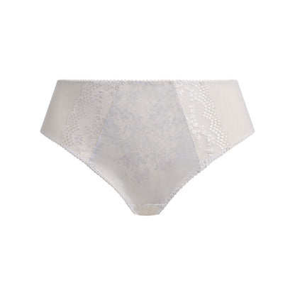 Lucie Brief